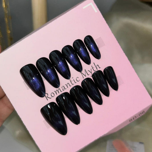 Cat Eye Nails 17