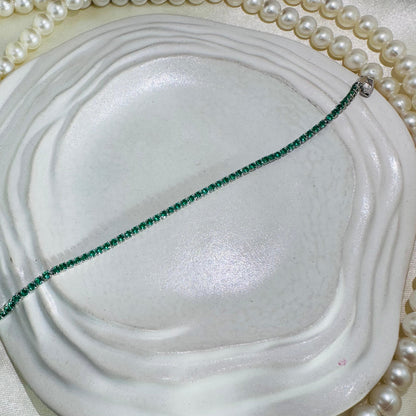 Sleek Emerald Tennis Bracelet