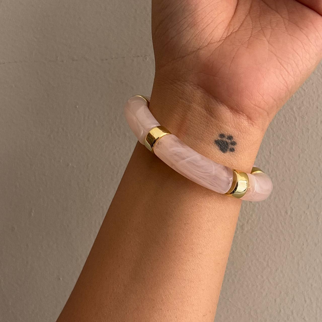 Lush Stretachable Resin Bracelet