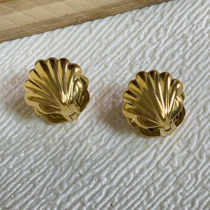 Shell Clip Earrings